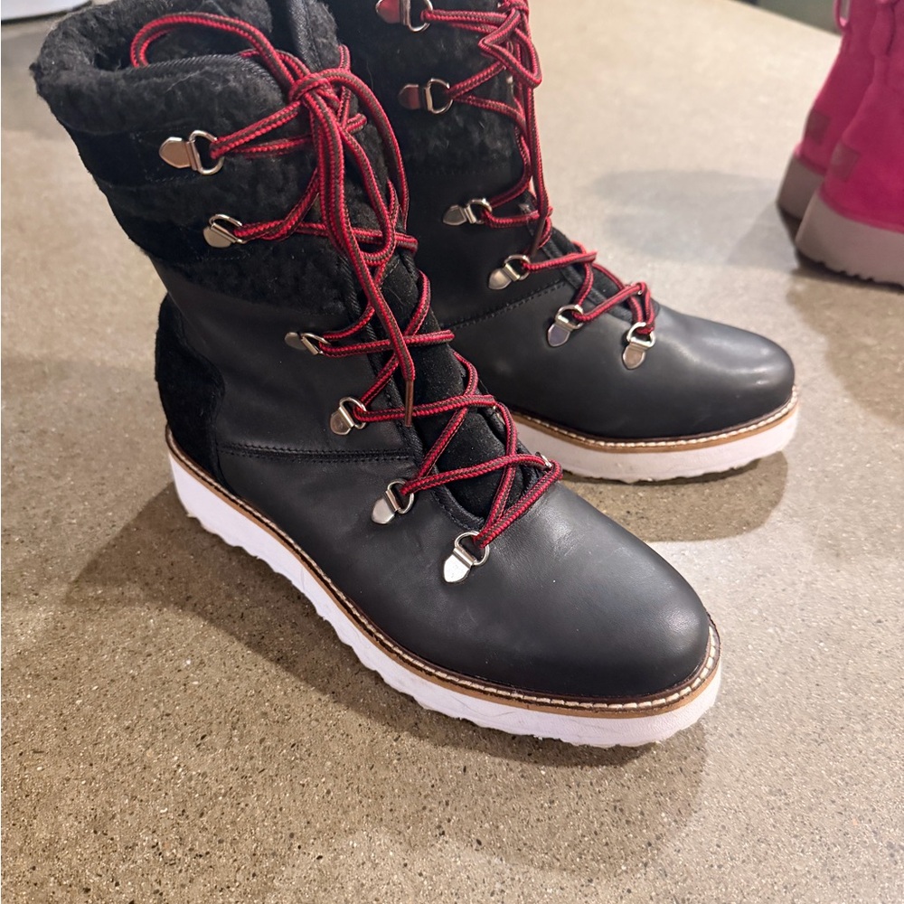 Roxy Black and Red Ankle Boots
